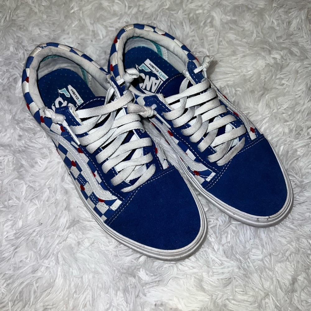 Blue love u vans